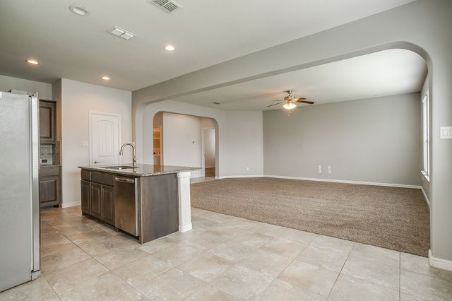 9044 Twin Mills Boulevard, Fort Worth, TX 76179