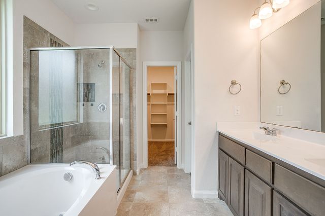 9044 Twin Mills Boulevard, Fort Worth, TX 76179