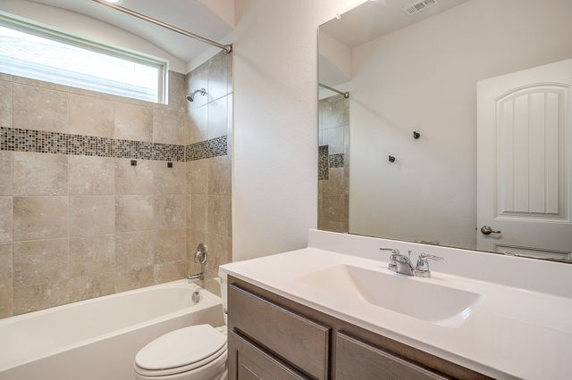 9044 Twin Mills Boulevard, Fort Worth, TX 76179