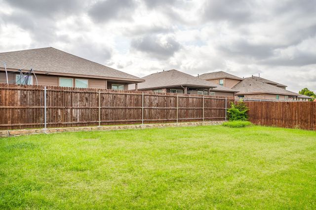 9044 Twin Mills Boulevard, Fort Worth, TX 76179