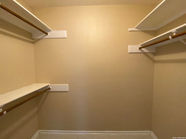 1207 & 1209 W GOODWIN ST, Pleasanton, TX 78064