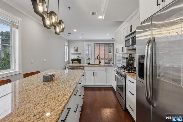 200 Laird Avenue 201, Cliffside Park, NJ 07010