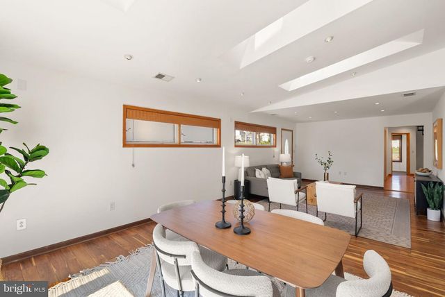 8737 REDMAN ST, Springfield, VA 22153