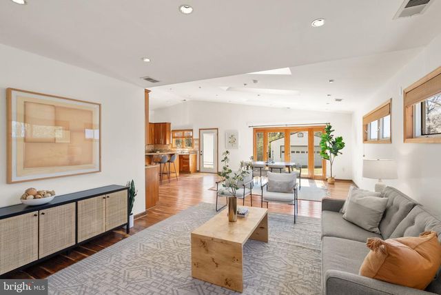 8737 REDMAN ST, Springfield, VA 22153