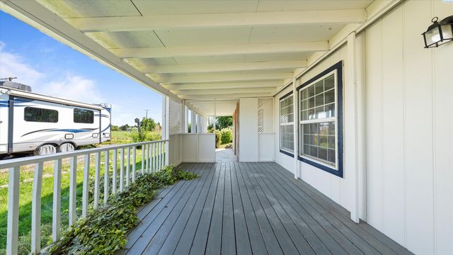 355 Old Inland Empire, Prosser, WA 99350