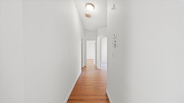 355 Old Inland Empire, Prosser, WA 99350