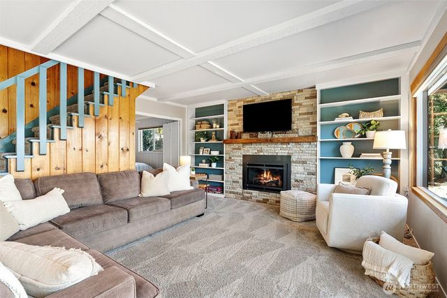 16714 Pleasant Beach Drive SE, Yelm, WA 98597