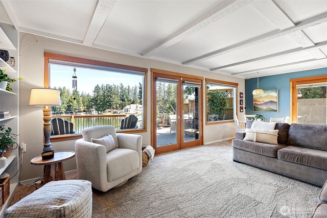 16714 Pleasant Beach Drive SE, Yelm, WA 98597