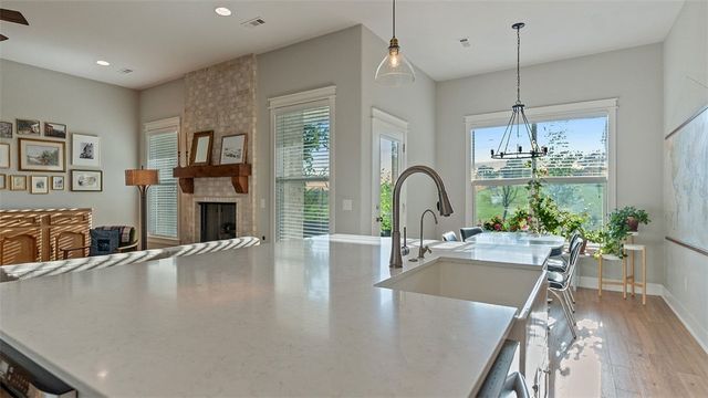 2733 N Grey Squirrel Drive, Fayetteville, AR 72704