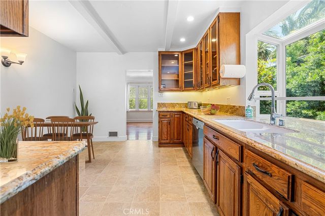 4040 East Boulevard, Mar Vista, CA 90066