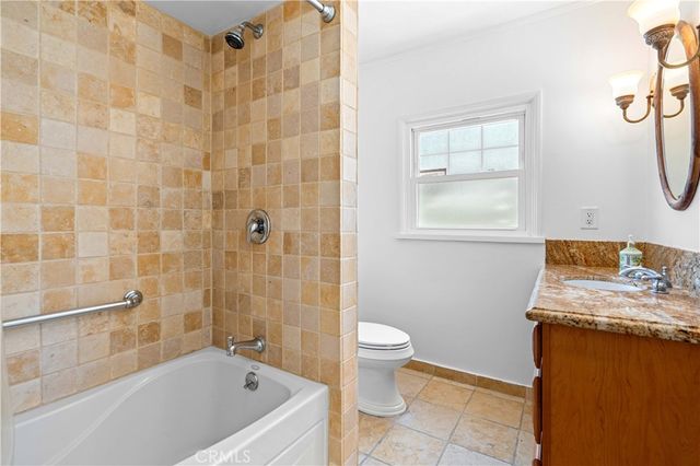 4040 East Boulevard, Mar Vista, CA 90066