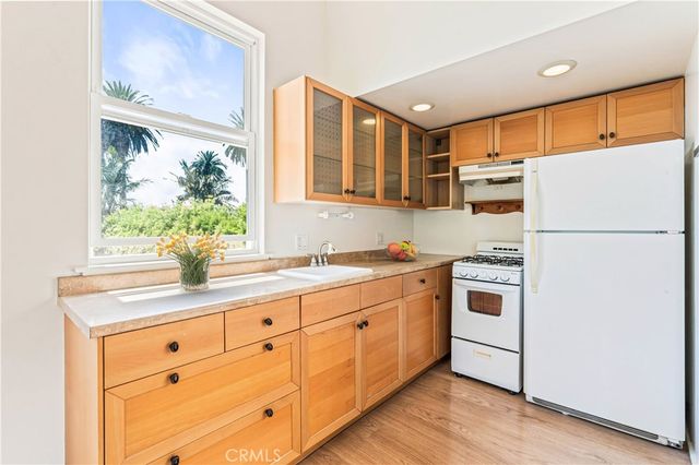 4040 East Boulevard, Mar Vista, CA 90066
