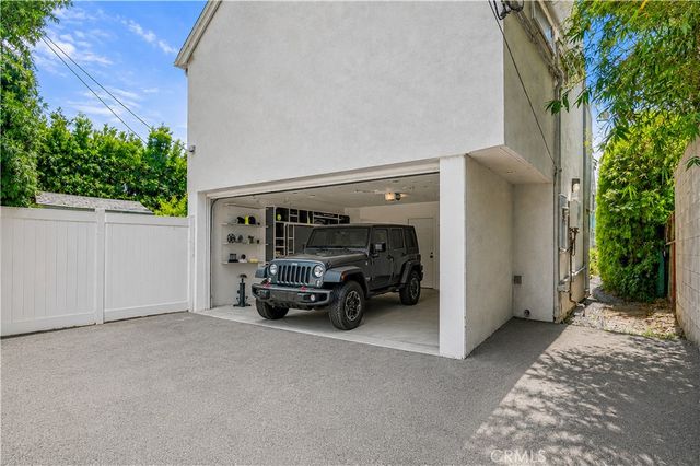 4040 East Boulevard, Mar Vista, CA 90066