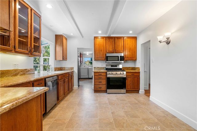 4040 East Boulevard, Mar Vista, CA 90066