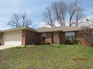 3817 West Lombard Street, Springfield, MO 65802