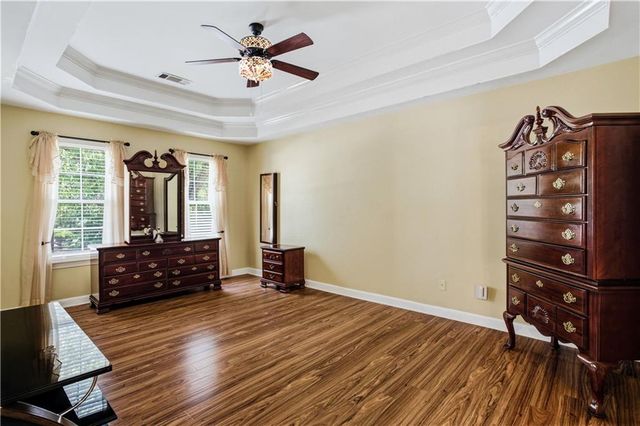 1045 White Birch Way, Lawrenceville, GA 30043