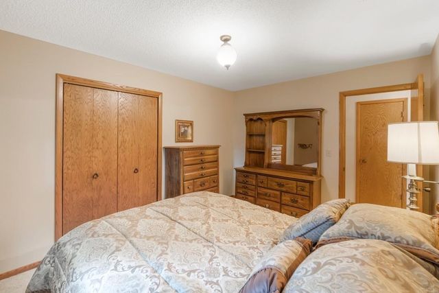 2 Riden Circle, Charles City, IA 50616