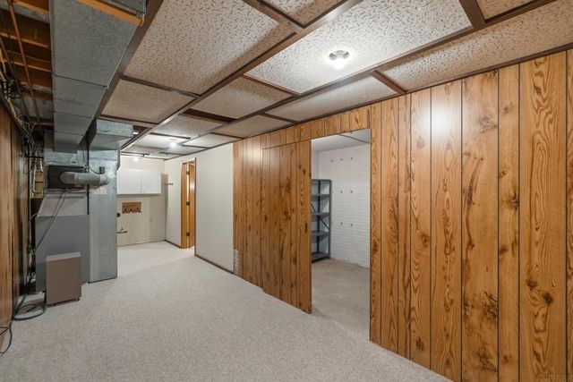 2 Riden Circle, Charles City, IA 50616