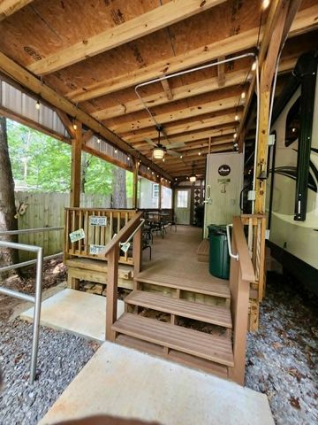 343 6th Street, Ellijay, GA 30540