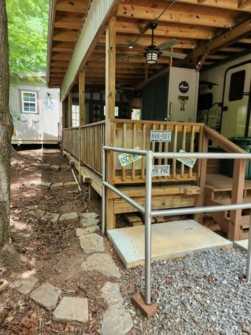 343 6th Street, Ellijay, GA 30540
