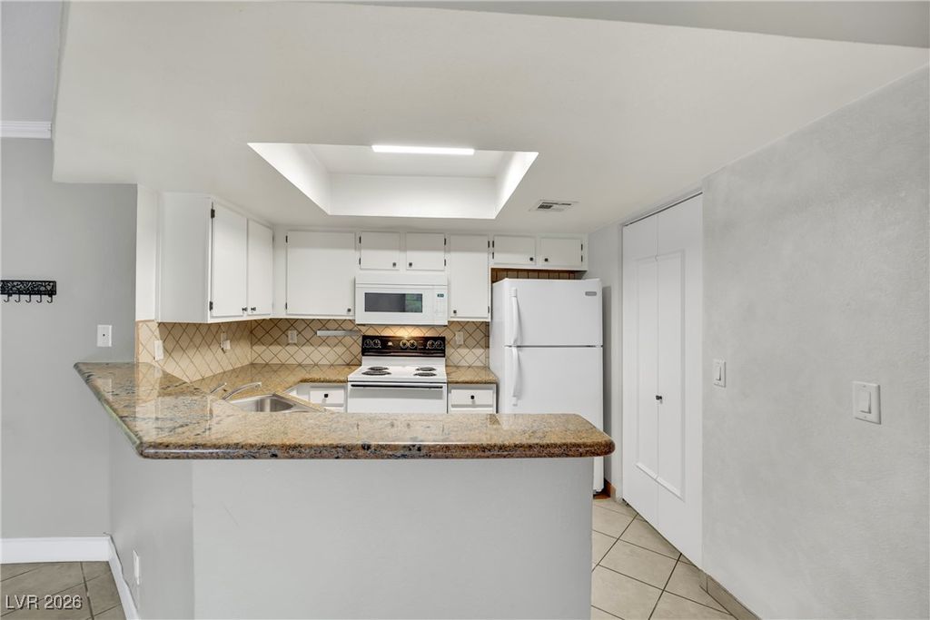 Image 10 of property listing at 8600 West Charleston Boulevard 2064, Las Vegas, NV 89117