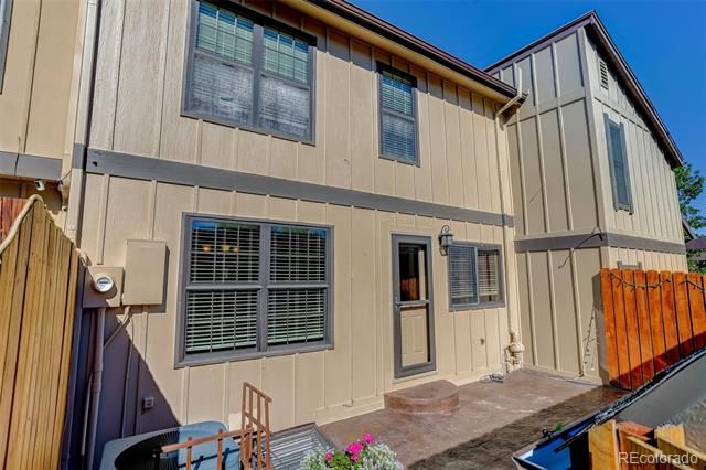 8254 E Phillips Place, Centennial, CO 80112