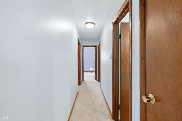 6715 Lakewood Lane, Martinsville, IN 46151