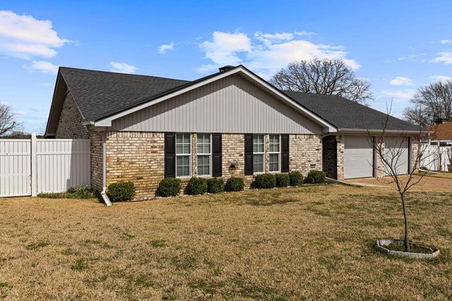 599 Hidden Forest, Longview, TX 75605