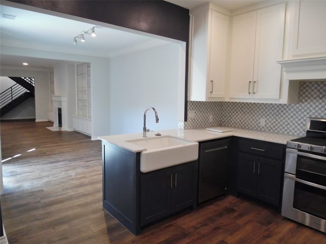 4715 Lafayette Avenue, Fort Worth, TX 76107