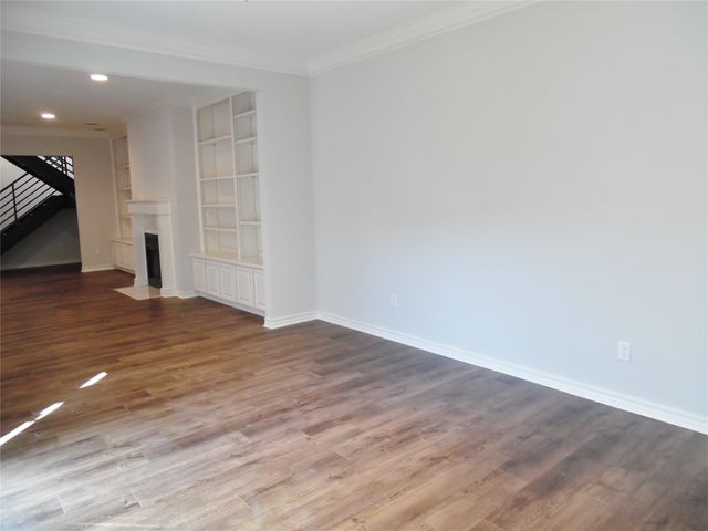 4715 Lafayette Avenue, Fort Worth, TX 76107
