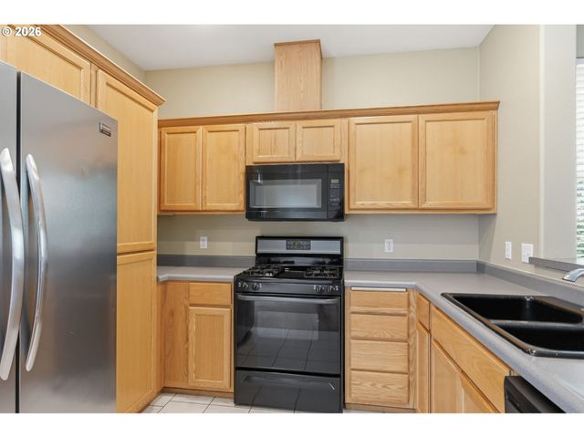 1637 HAMLET Ln, Eugene, OR 97402