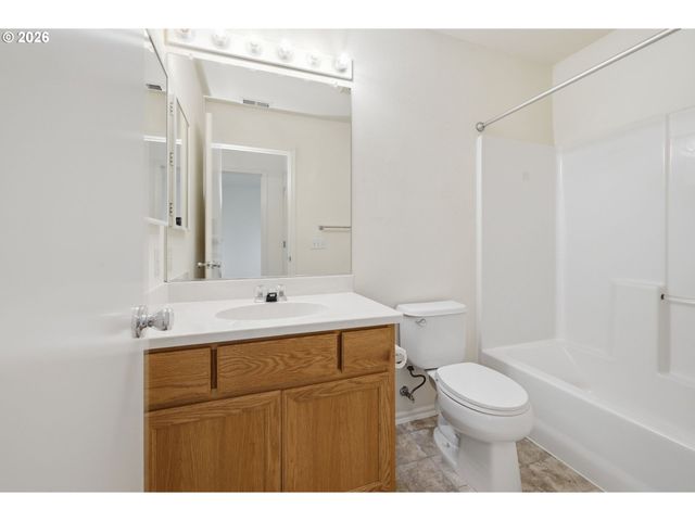 1637 HAMLET Ln, Eugene, OR 97402
