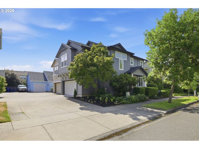 1637 HAMLET Ln, Eugene, OR 97402