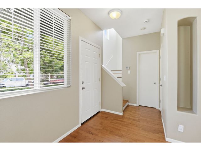 1637 HAMLET Ln, Eugene, OR 97402