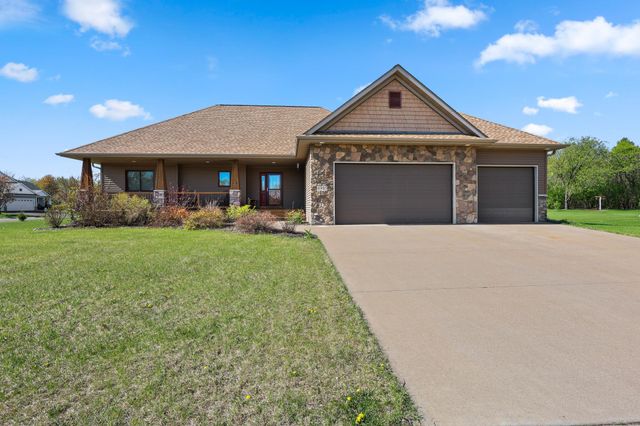 4945 382nd Drive, North Branch, MN 55056