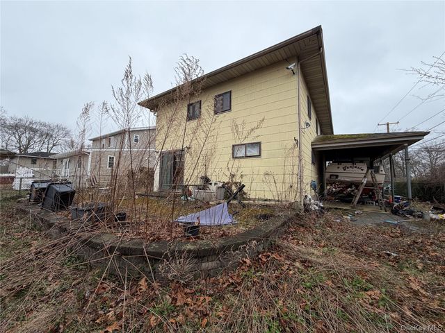 103 W 2nd Street, Ronkonkoma, NY 11779