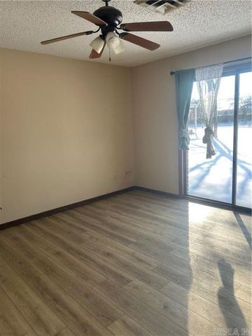 1507 N Jackson, Russellville, AR 72801