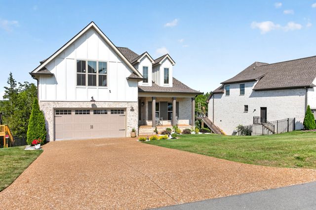 112 Stewarts Landing Dr, Mount Juliet, TN 37122