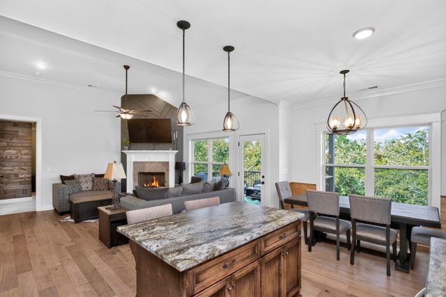 112 Stewarts Landing Dr, Mount Juliet, TN 37122