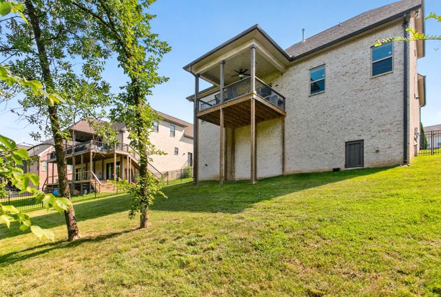 112 Stewarts Landing Dr, Mount Juliet, TN 37122
