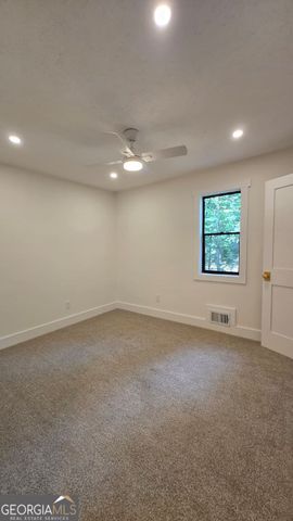 122 Little Brook Drive, Woodstock, GA 30188