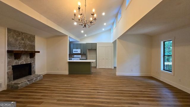 122 Little Brook Drive, Woodstock, GA 30188