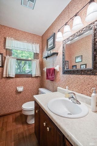 1630 ELMWOOD Lane, Kokomo, IN 46902