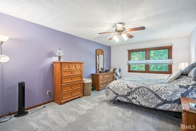 1630 ELMWOOD Lane, Kokomo, IN 46902