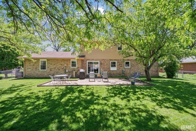 1630 ELMWOOD Lane, Kokomo, IN 46902