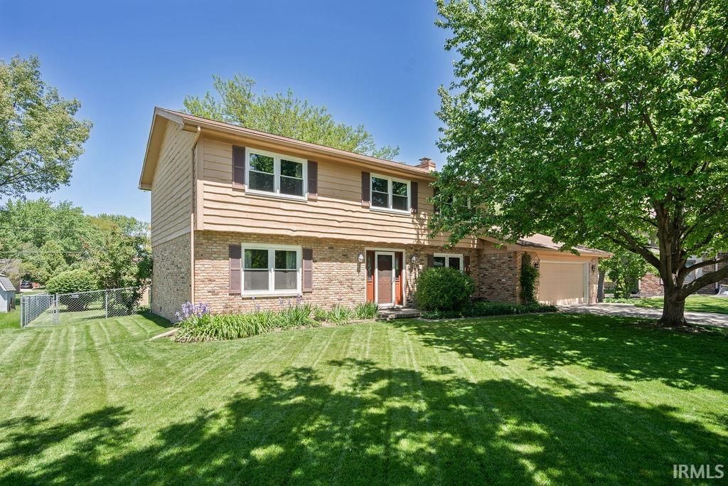 1630 ELMWOOD Lane, Kokomo, IN 46902