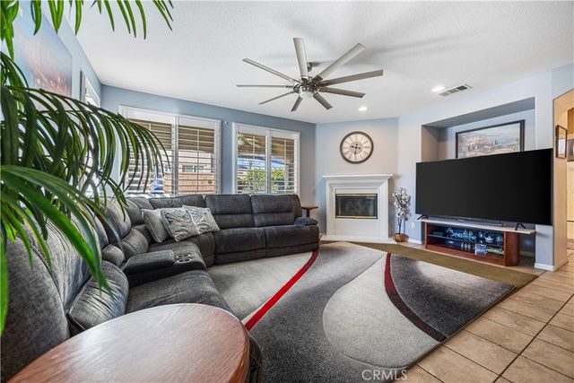 40755 Knollwood Court, Palmdale, CA 93551