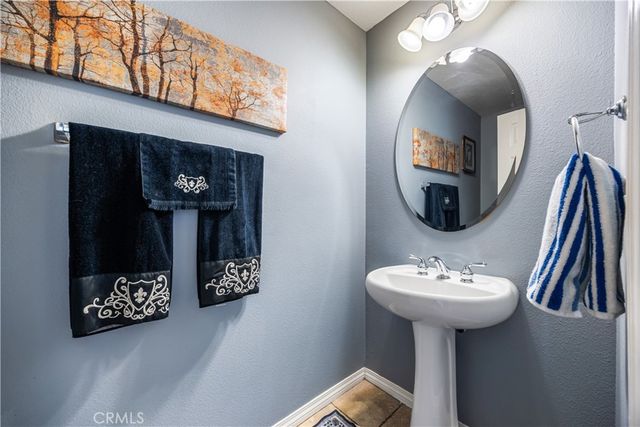 40755 Knollwood Court, Palmdale, CA 93551