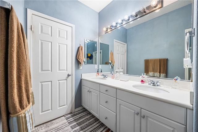 40755 Knollwood Court, Palmdale, CA 93551