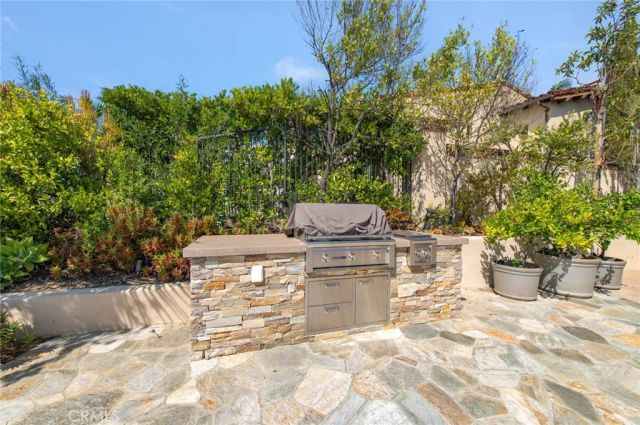 19 Prairie Grass, Irvine, CA 92603